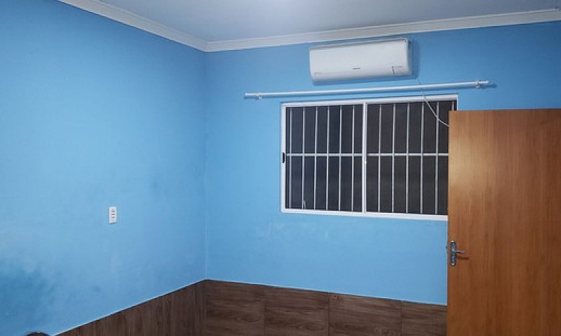 Vendo Casa Com Pisci...