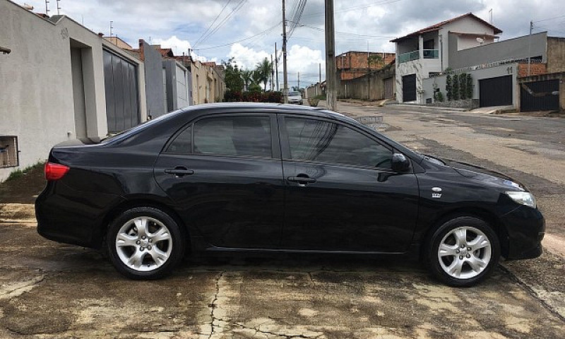 Vendo Corolla 2011...