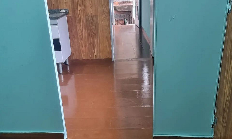 Alugo Casa De 3 Cômo...