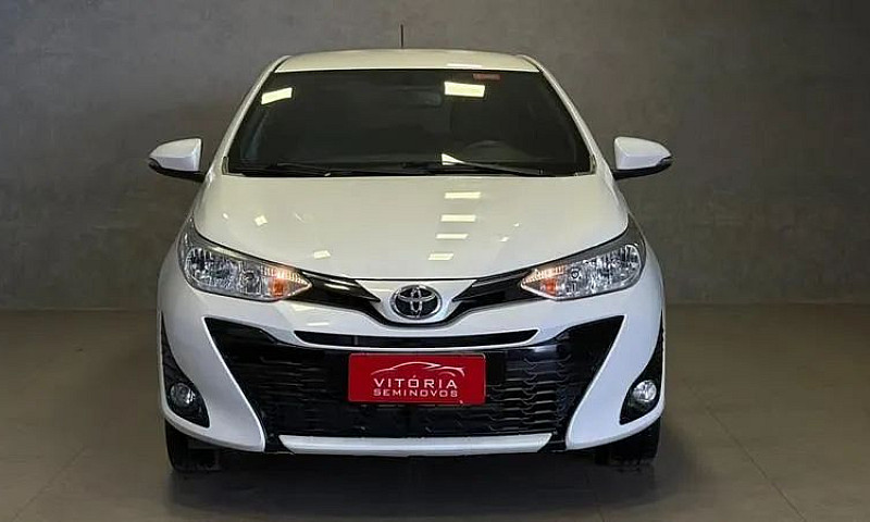 Toyota Yaris Xs 1.5 ...
