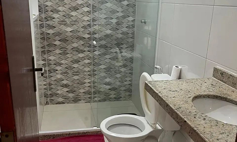 Linda Casa No Centro...