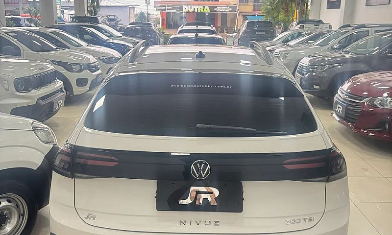 Volkswagen Nivus Com...