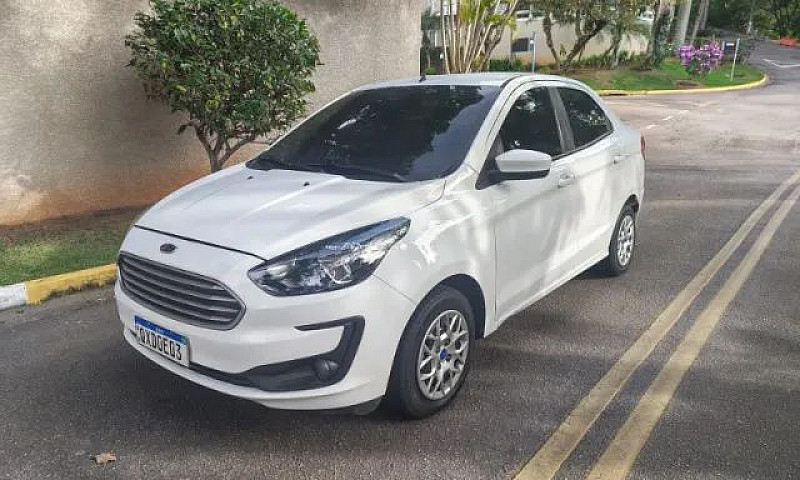 Ford Ka+ Sedan 1.0 T...