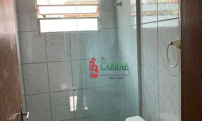 Casa Com 2 Dormitóri...