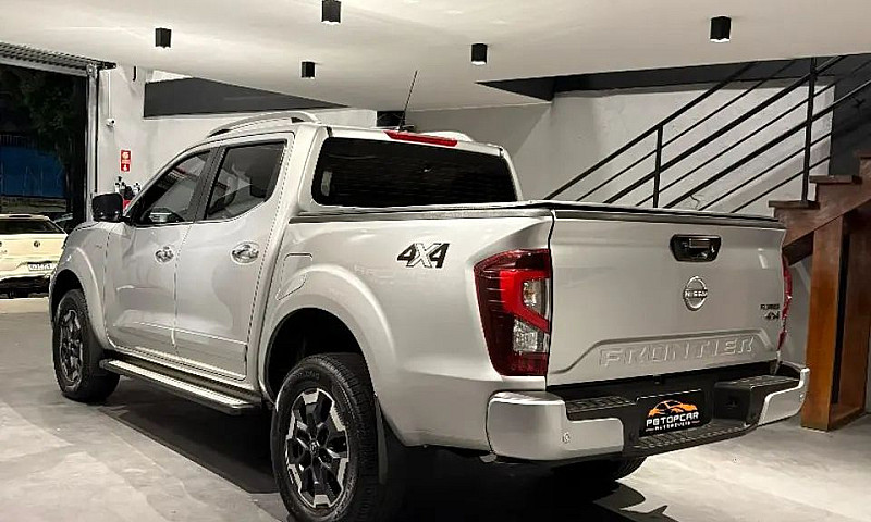 Nissan Frontier Plat...