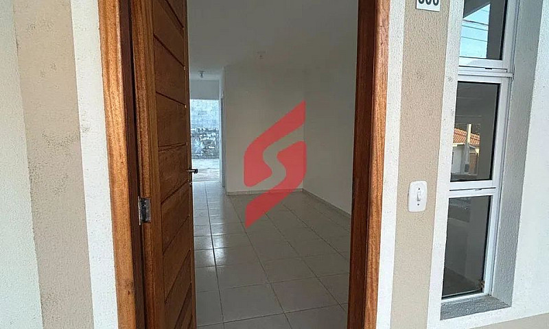 Casa Com 2 Dormitori...