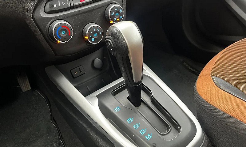 Chevrolet Onix Activ...