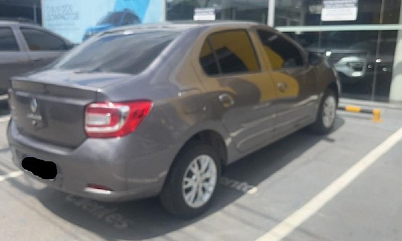 Renault Logan 1.0 Ze...