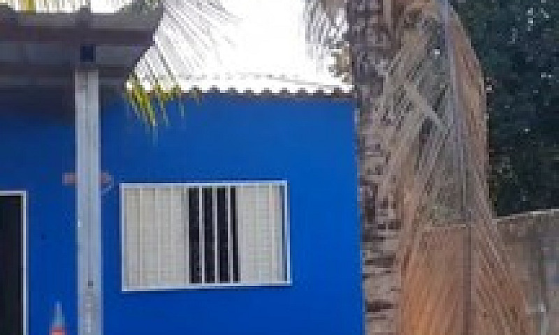 Vendo Uma Casa Douto...