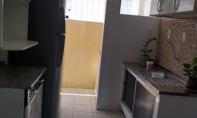 Quarto Em Ap. Encruz...