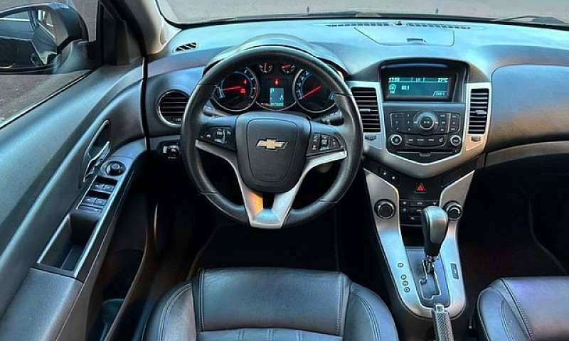 Chevrolet Cruze Lt H...