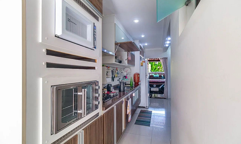 Casa Em Condomínio D...