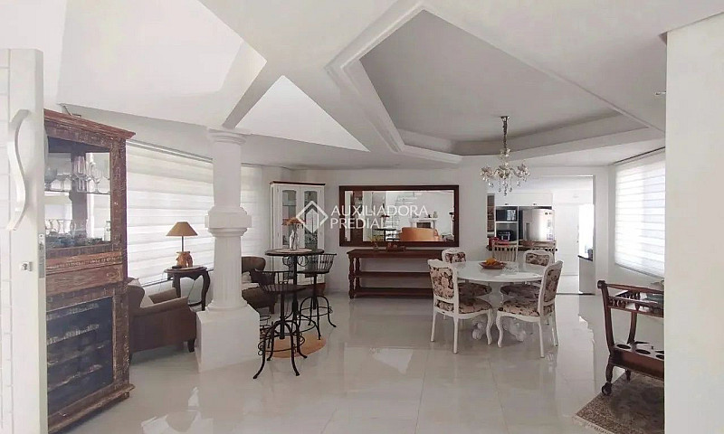 Linda Casa No Morro ...