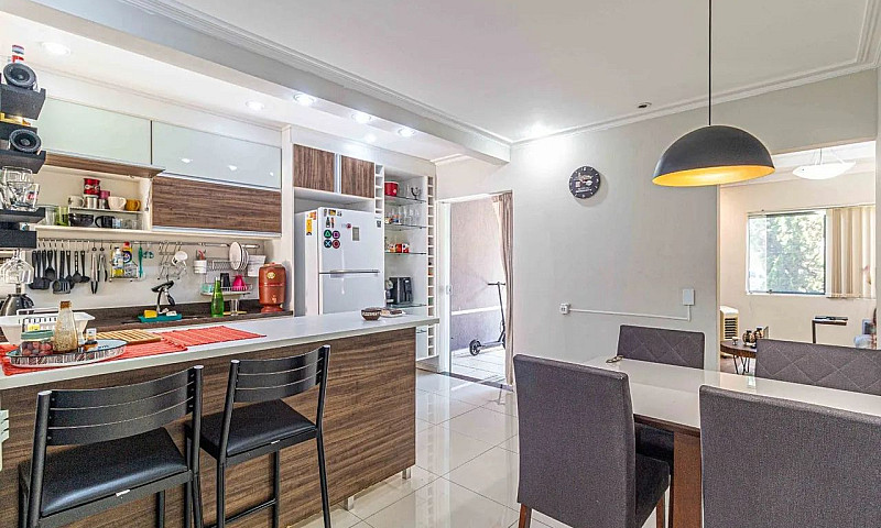 Casa Em Condomínio D...