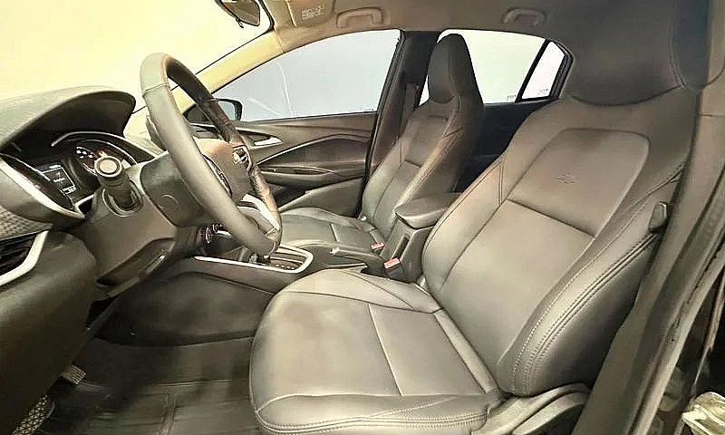 Chevrolet Onix Plus ...