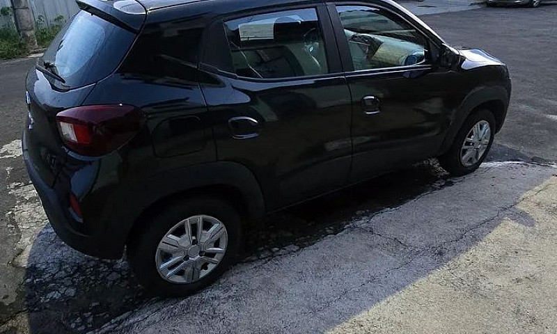 Renault Kwid Intense...