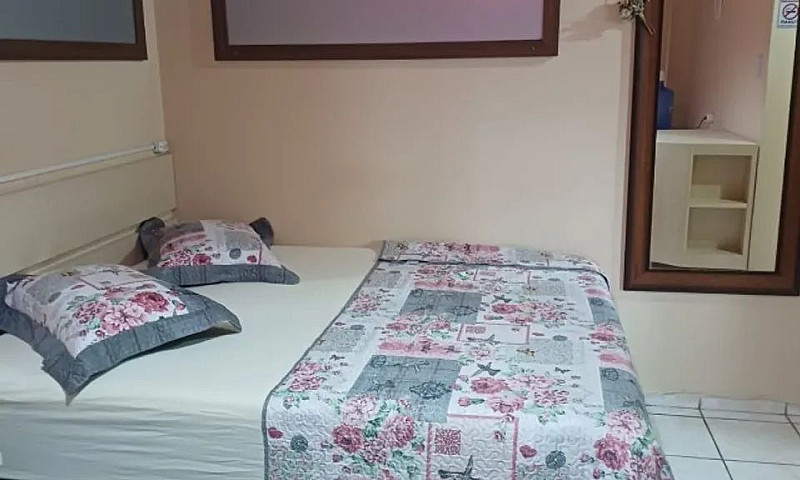 Suíte Com Varanda Na...