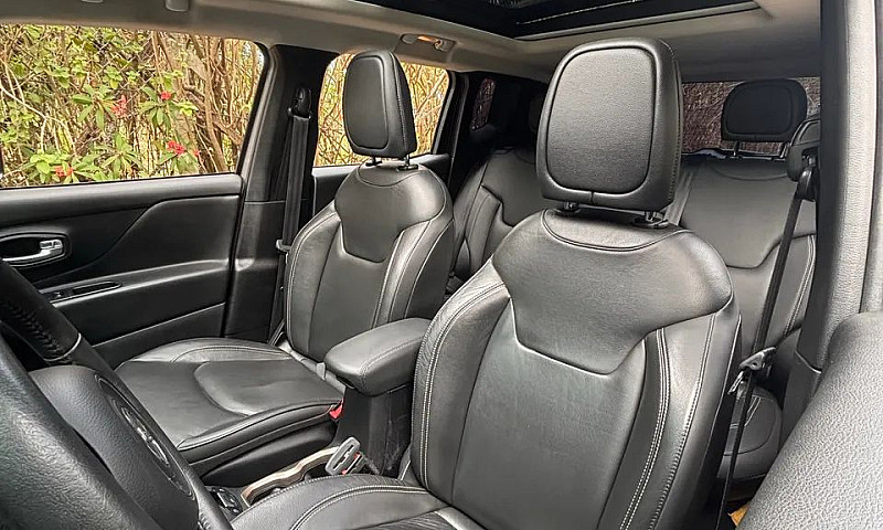 Jeep Renegade Longit...