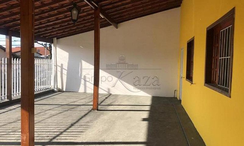 Ótima Casa Com 250 M...