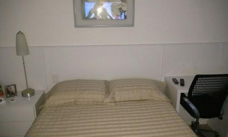 Quarto Para Moça Ou ...