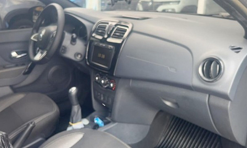 Renault Logan 1.0 Ze...