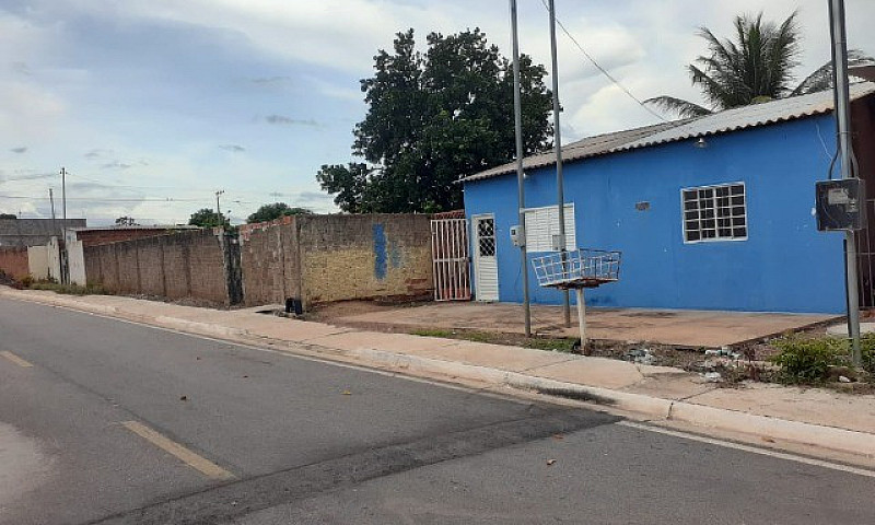 Vendo Uma Casa Douto...