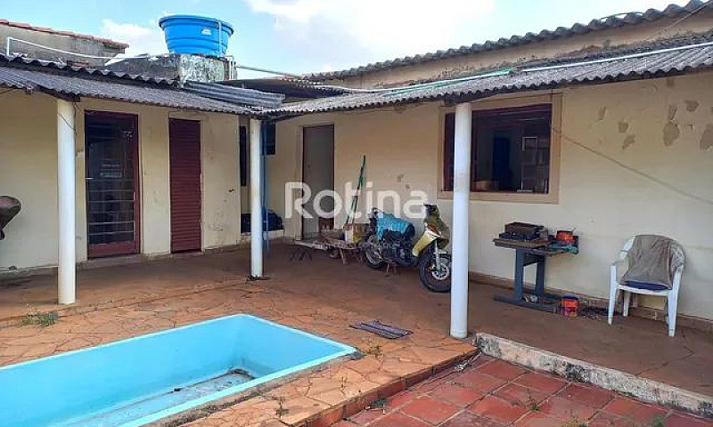 Casa À Venda, 2 Quar...