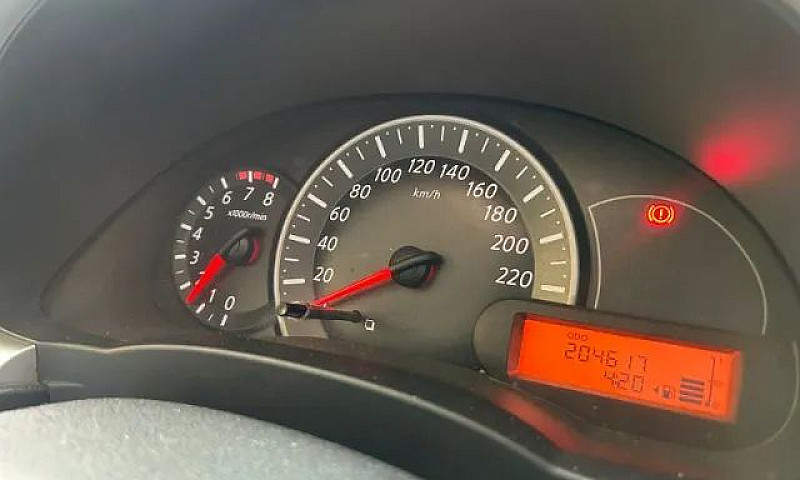 Nissan March Sv 1.6 ...
