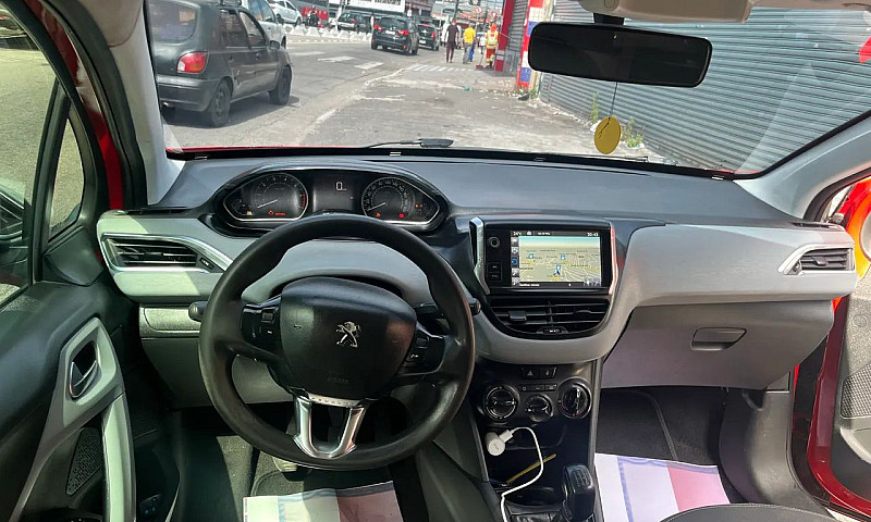Peugeot 208 Active/A...