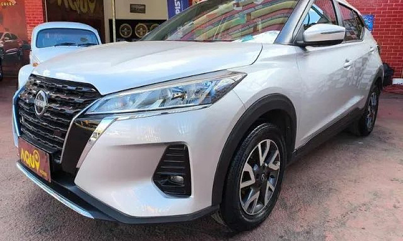 Nissan Kicks Sense 1...