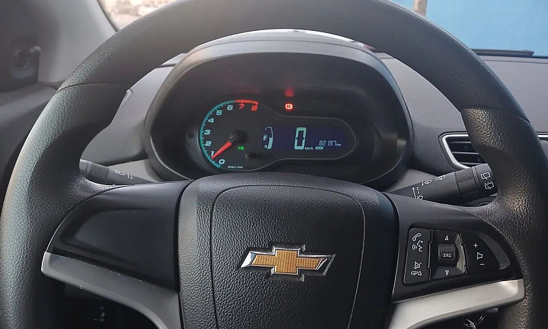 Chevrolet Onix Hatch...