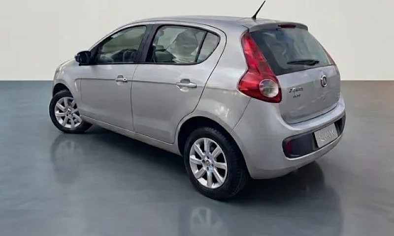 Fiat Palio Attractiv...