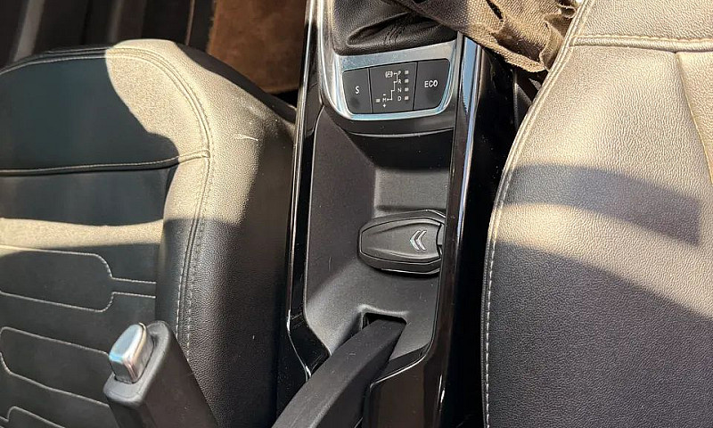 Citroen C4 Cactus Sh...