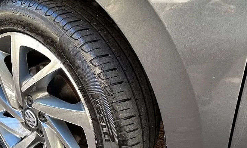 Volkswagen Virtus Hi...