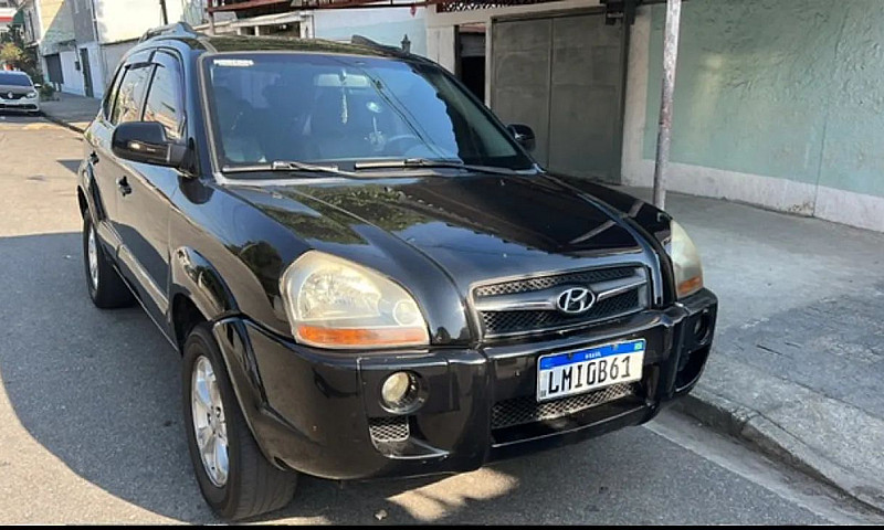 Hyundai Tucson 2.0 1...