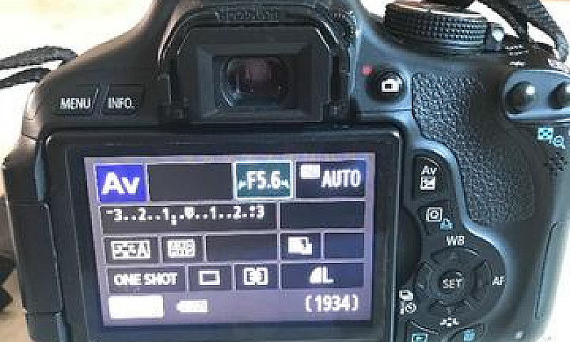 Camera Canon Eos Reb...