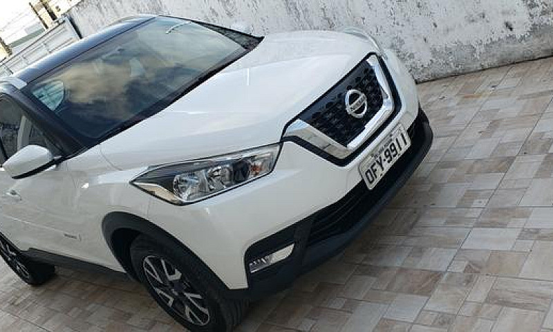 Nissan Kicks S Direc...