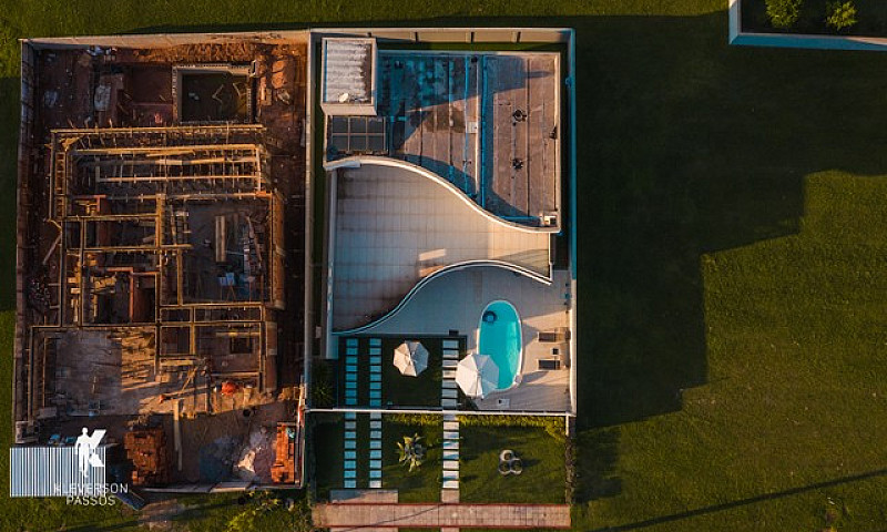 Casa De Condomínio P...