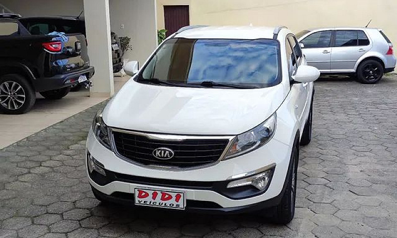 Kia Sportage Lx 2015...