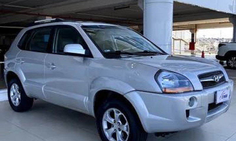 Hyundai Tucson Gls 2...