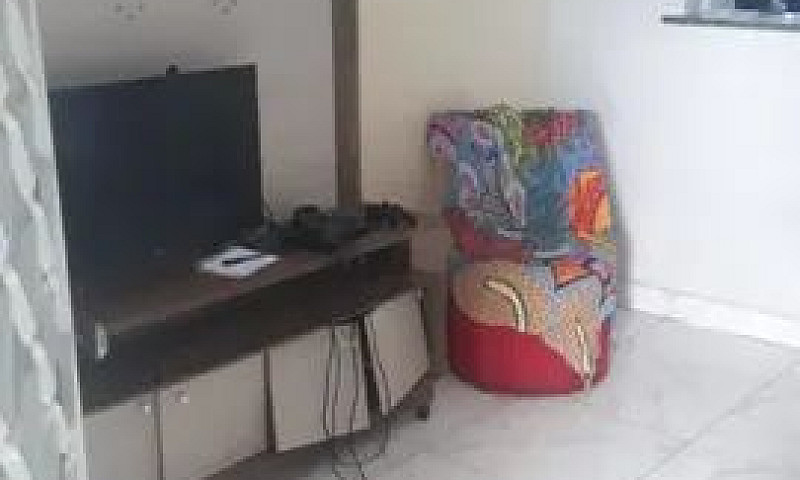 Sobrado. 4 Casas Ind...
