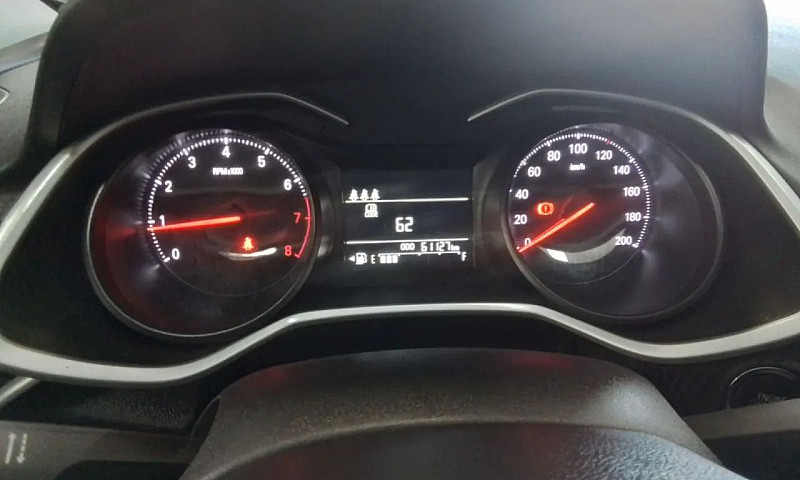 Chevrolet Onix Hatch...