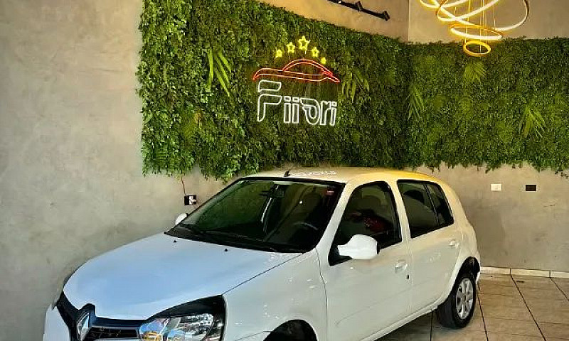 Renault Clio Express...