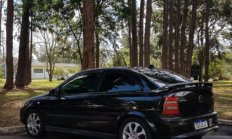 Chevrolet Astra Adva...
