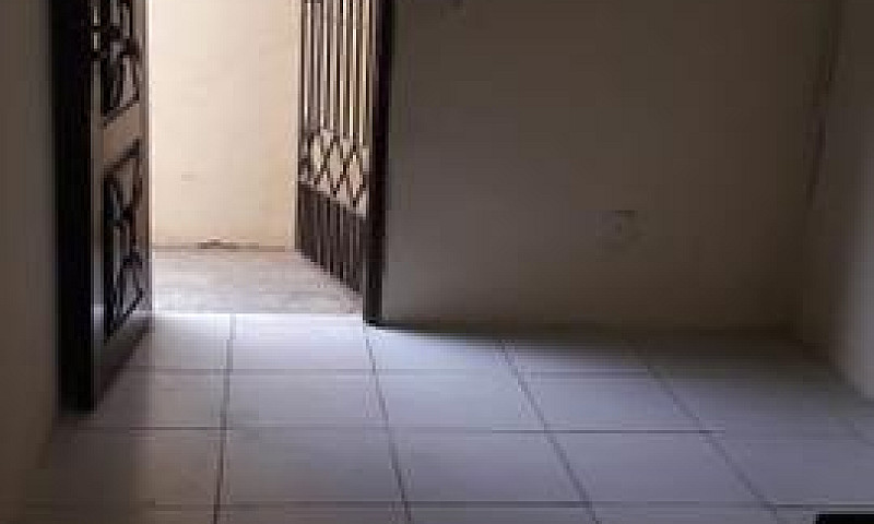 Alugos Casas Próximo...