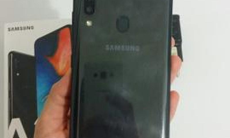 Samsung A20 32Gb Com...