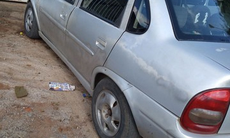 Corsa 2000/2001...