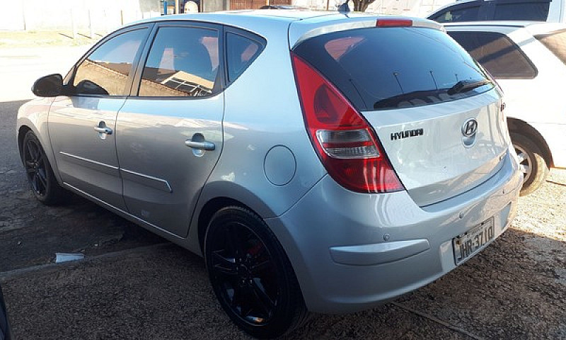 Hyundai I30 2010 Com...