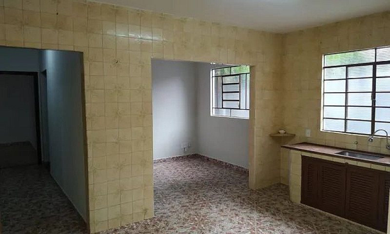 Casa A Venda...