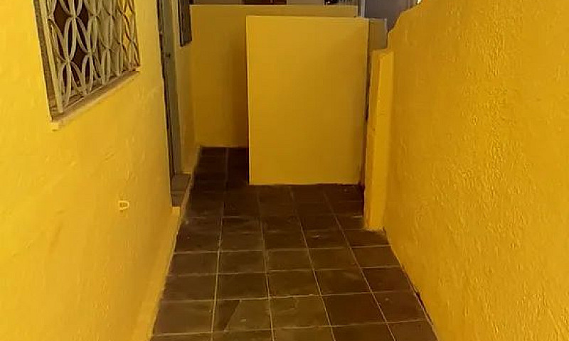 Casa Bonita De 2 Qua...